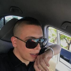 Meet your Posher, Juan